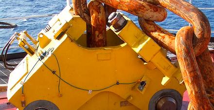 hydraulic cylinders for anchor handling, chain jacks and mooring system applications